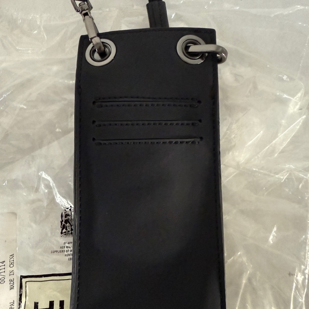 New Hunter Boots Original Phone Pouch Black - Picture 3 of 3